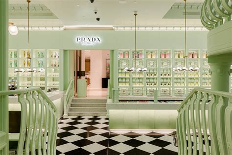 sedi prada inghilterra|prada harrods london.